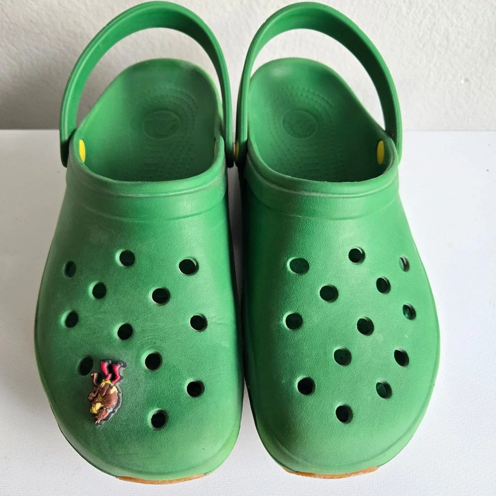 Crocs Retro Runner Green Yellow Clogs Mens 9 Womens 11 Scooby Doo Jibbitz Charm